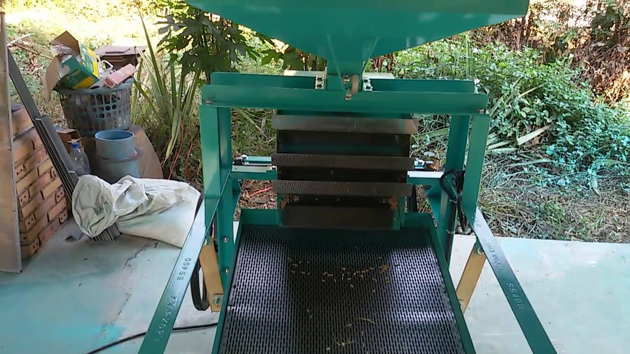 เครื่องทำความสะอาดเมล็ดพันธ์ข้าวเปลือก และคัดเปอร์เซ็นข้าวสาร