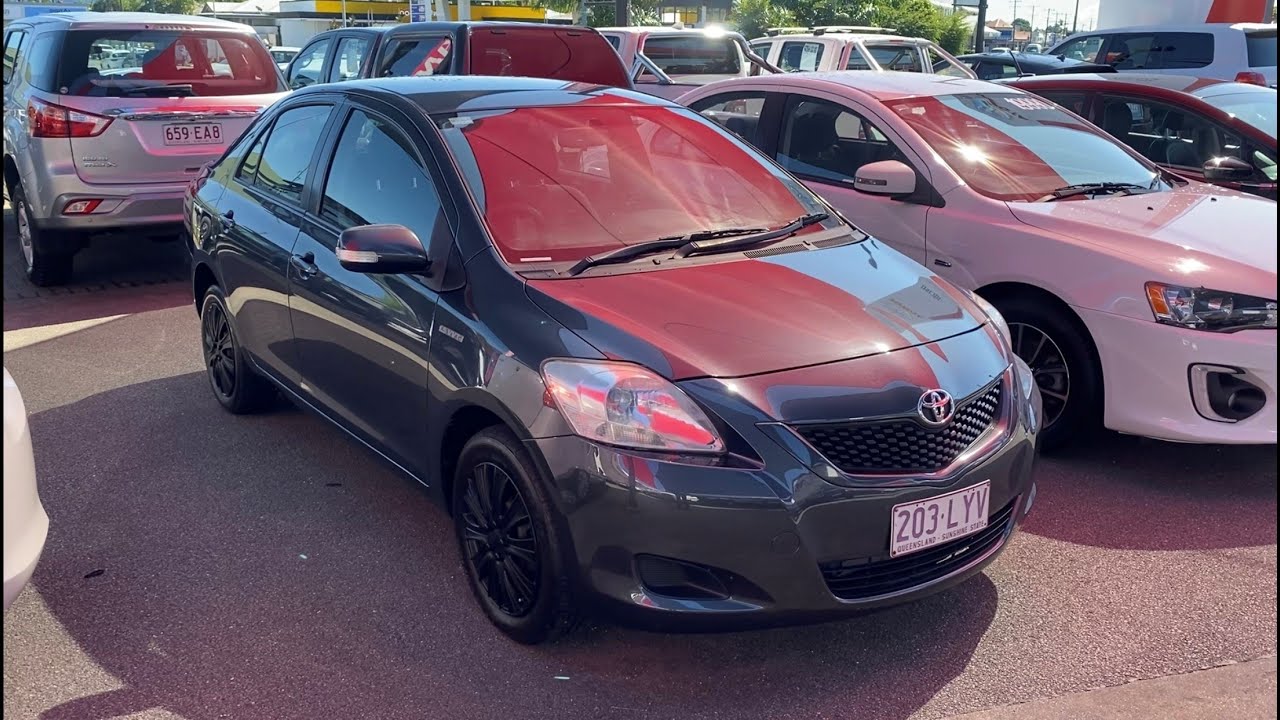 2009 Toyota Yaris YRS