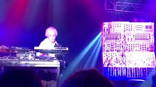 It is an image of the encore of DAISUKE ASAKURA CLUB+LIVE DA METAVE...