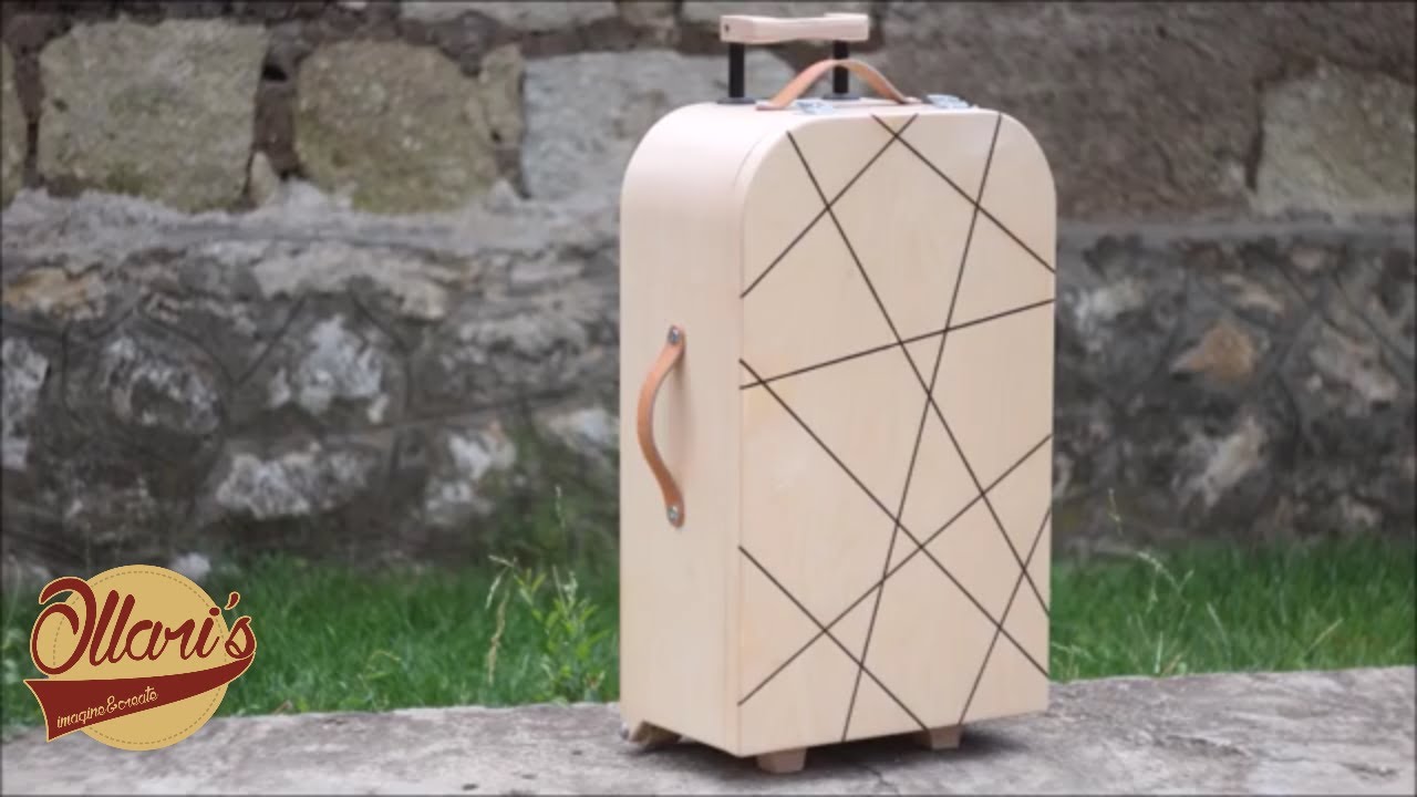 Практичный багажный чемодан из фанеры