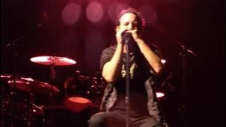 Pearl Jam - Footsteps - Fenway Park (August 7, 2016)