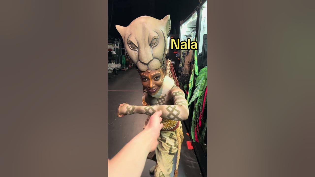 Who would you shake hands with backstage at THE LION KING? 🤝🦁✨ #musicaltheatre #broadway #disney