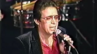 Vignette de la vidéo "Hector Lavoe - Juanito Alimaña (Live from the Palladium NYC)"