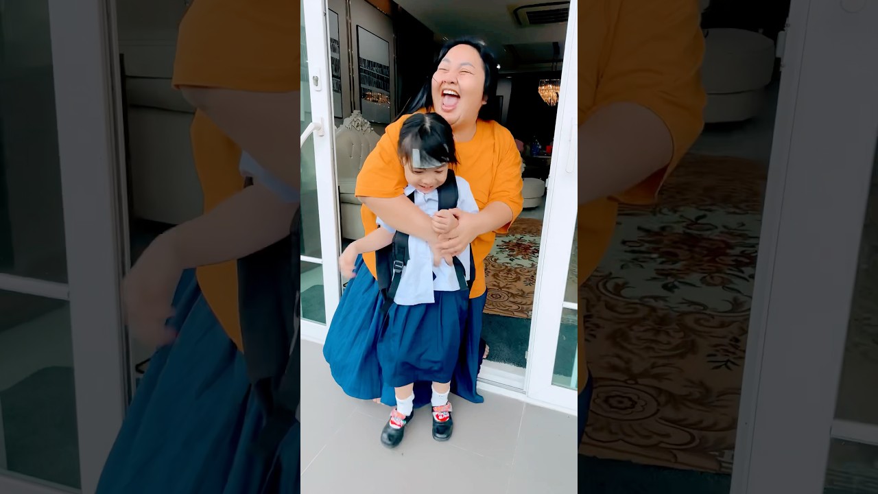 ไม่ต้องไปโรงเรียนหรอก #momsu_sugus #แม่สุน้องซูกัส #แม่สุซูกัส #ซูกัสเฮฮาทีวี #sugushehaatv