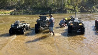 Can-ams riding with Hondas at Sabine atv park