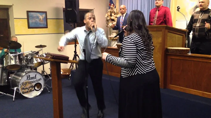 Coros pentecostales de fuego y uncin- Medley- Rede...