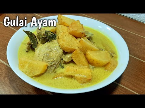 Gulai Ayam Dan Lontong