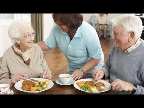 COMIDAS A BAJO COSTO PARA PERSONAS DE LA TERCERA EDAD