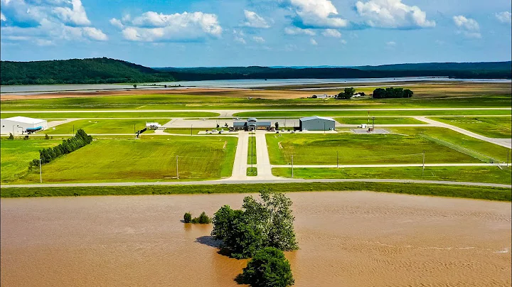 Conway Municipal Airport 05-28-2019 #arwx #LollieLevee