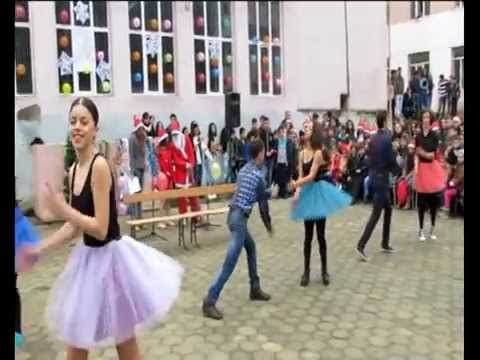 ჩაქვის #1 საჯარო სკოლა გილოცავთ დამდეგ შობა ახალ წელს!