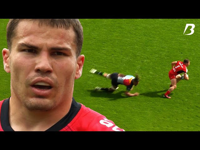 Antoine Dupont's Superb Performance against Harlequins 2024 class=