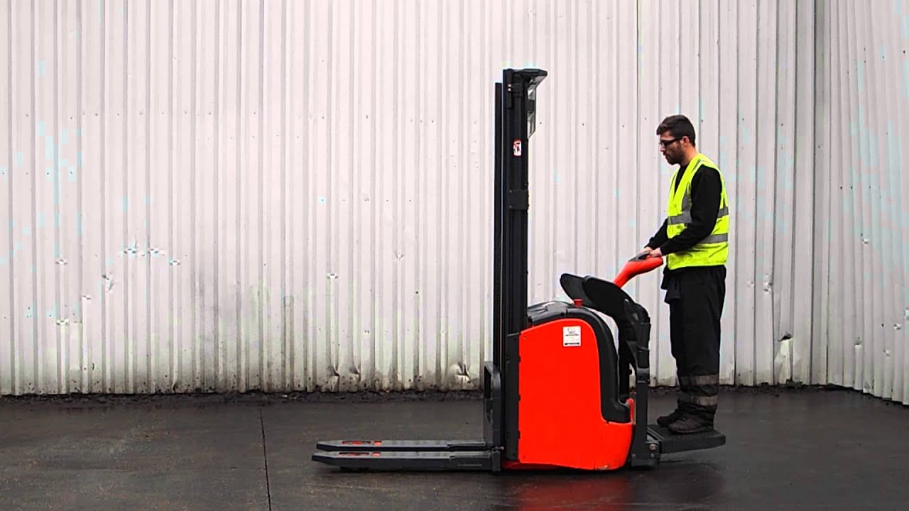 LINDE L14 AP pallet electric truck www.trucksdirectuk.co.uk YouTube