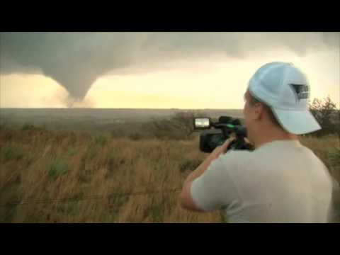 Storm Chasers on Discovery Channel! Promo for Episode 1