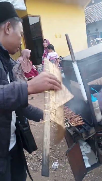 jualan sate keliling rame banget yg beli #shortvideo