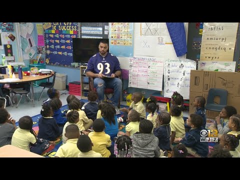 Ravens' Chris Wormley Stops By Career Day At Montebello Elementary Middle School