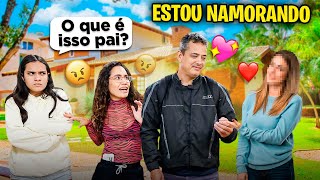 Meu Pai Está Namorando A Minha Professora - Juliana Baltar