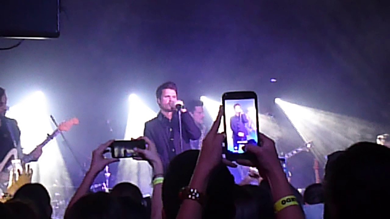 Dani Martín - Paloma [En Vivo desde Bogotá]