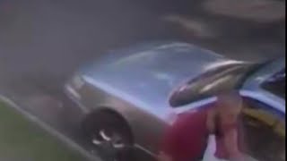 UberEats Delivery Driver Gets Caught On Camera Eating Customers Wing Order