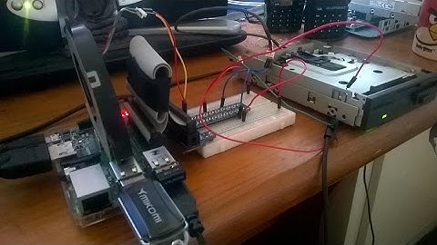 Raspberry Pi Floppy Drive Music
