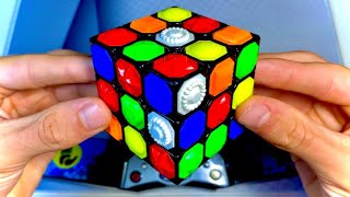 When You Teach A Blind Man The Rubik’s Cube…