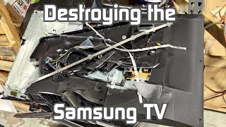 Destroying a Old Samsung TV because we can!