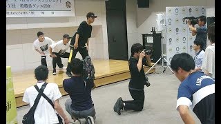 ＥＸＩＬＥのＵＳＡさん、教員にダンス指導＝大阪府松原市