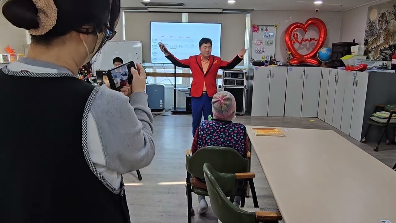 가수/나찬성⚘️물래방아 도는데 (나훈아)♡돌아와요부산항에 (조용필)⚘️ 