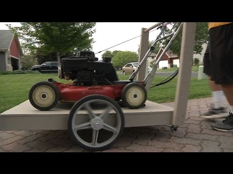 how to start a lawn mowing business as a teenager