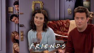 Everyone Is Late To Thanksgiving | Friends