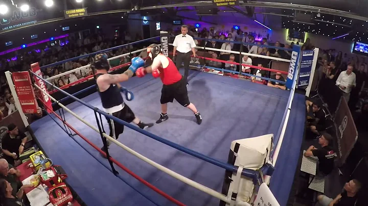 Ultra White Collar Boxing  GILLINGHAM  Kiefer Maguire VS Dan Grimwood