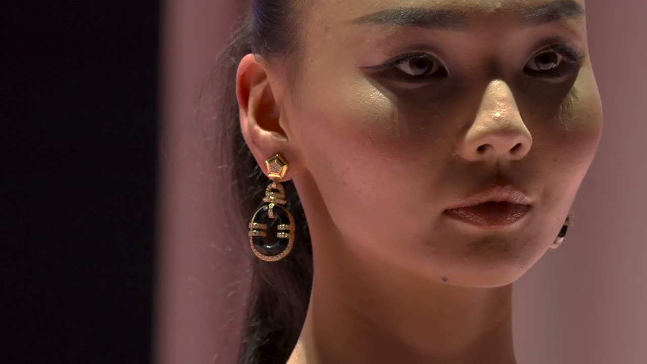 DJFW - Jewelry Presentation by Saberian