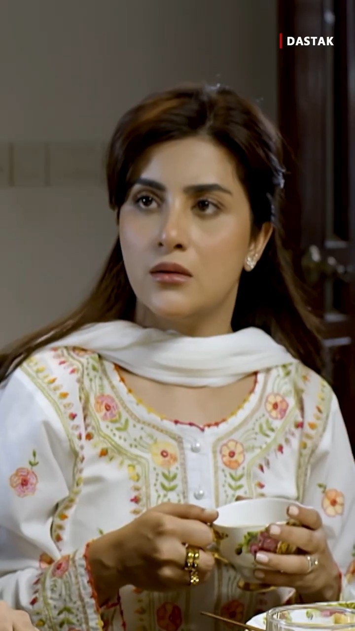 Kaisi Biwi hain aap? ? #dastak #shorts