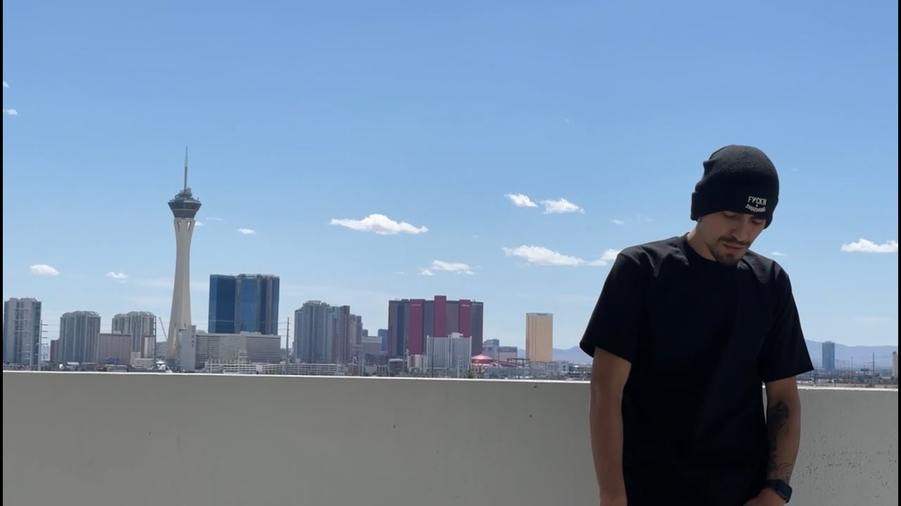 Guarda Gee $uade "Safe" (Official Video) su YouTube Guarda Gee $uade "Safe" (Official Video) su YouTube