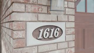 1616 Sandstone Lane, Howards Grove, WI 53083