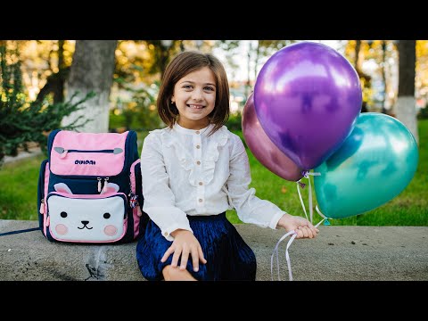 როგორ ემზადება ემილია სკოლაში წასასვლელად - სიმღერა სკოლაზე