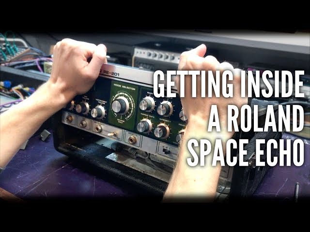 Roland RE-201 Space Echo メンテ終えたばかり How to Open up a Roland Space Echo - YouTube