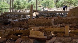 The unexpected treasures of Ancient Eleftherna in Crete (4K)