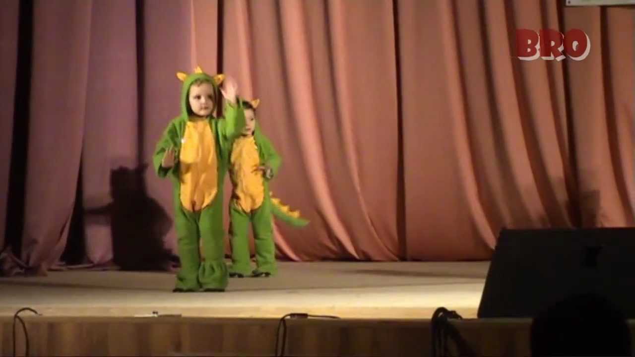 Моя дочь -  маленький дракончик!