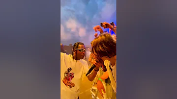 Travis sang Lost Forever (Utopia) with a fan today at Rollingloud Netherlands