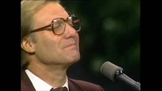 Video thumbnail of "JIMMY SWAGGART - THERE IS A RIVER - INDIANÁPOLIS   08 19  1984   - HD"