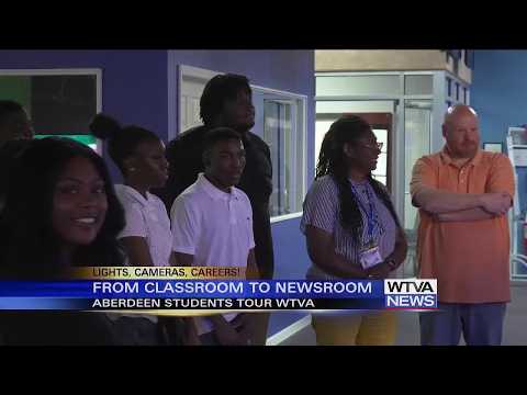 Aberdeen students tour WTVA