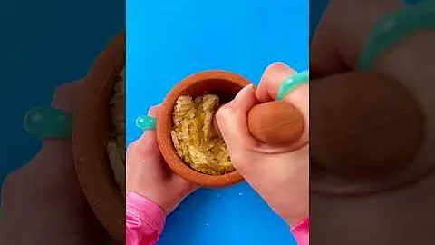 The Ultimate Way to Devour Your Treat! 😋