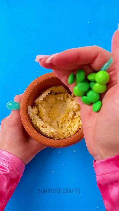 The Ultimate Way to Devour Your Treat! 😋