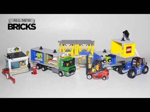 Watch the new set of the buys LEGO City airport and the airplane get loaded with gold! Subscribe to . 