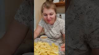 МУКБАНГ. ПОХОДНЫЙ ПЕРЕКУС😋