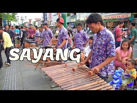 SAYANG - Angklung Malioboro (Pengamen Jogja) Carehal Cari Rejeki Halal (NDX AKA /VIA VALLEN /WAWES)