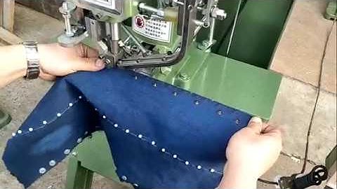 Snap Button Fully Automatic Attaching Machine
