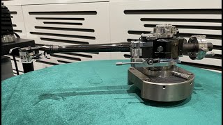 TechDAS Air Force 10 Air Bearing Pivoted Tonearm N.A. Debut at The Audio Salon, Santa Monica, CA