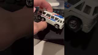 Hot Wheels Greyhound MC8