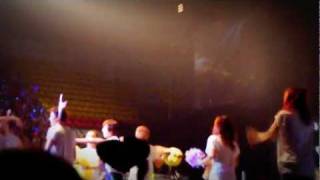 20111008- Hands Up Asian Tour in Taiwan (KHUN)